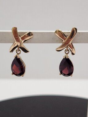 Vintage Solid 10K Yellow Gold "X" Pear Shaped Garnet Dangle Earrings